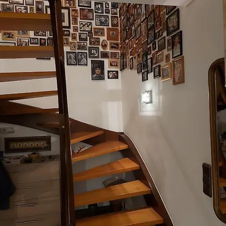 Gemuetliches Haeuschen Mit Garten *