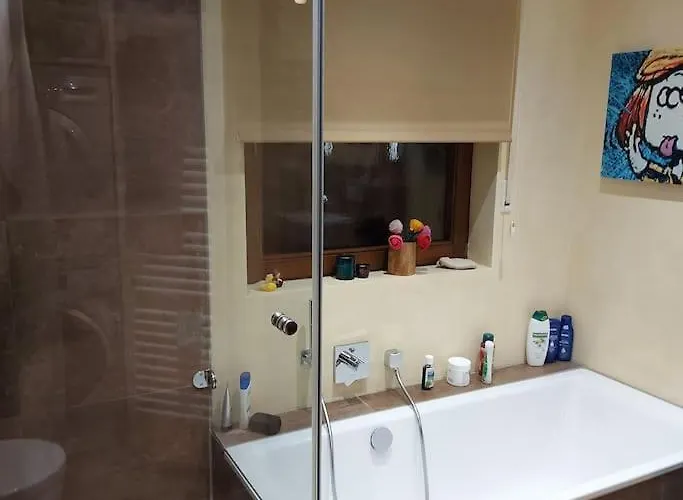 Gemuetliches Haeuschen Mit Garten Lejlighed Mönchengladbach